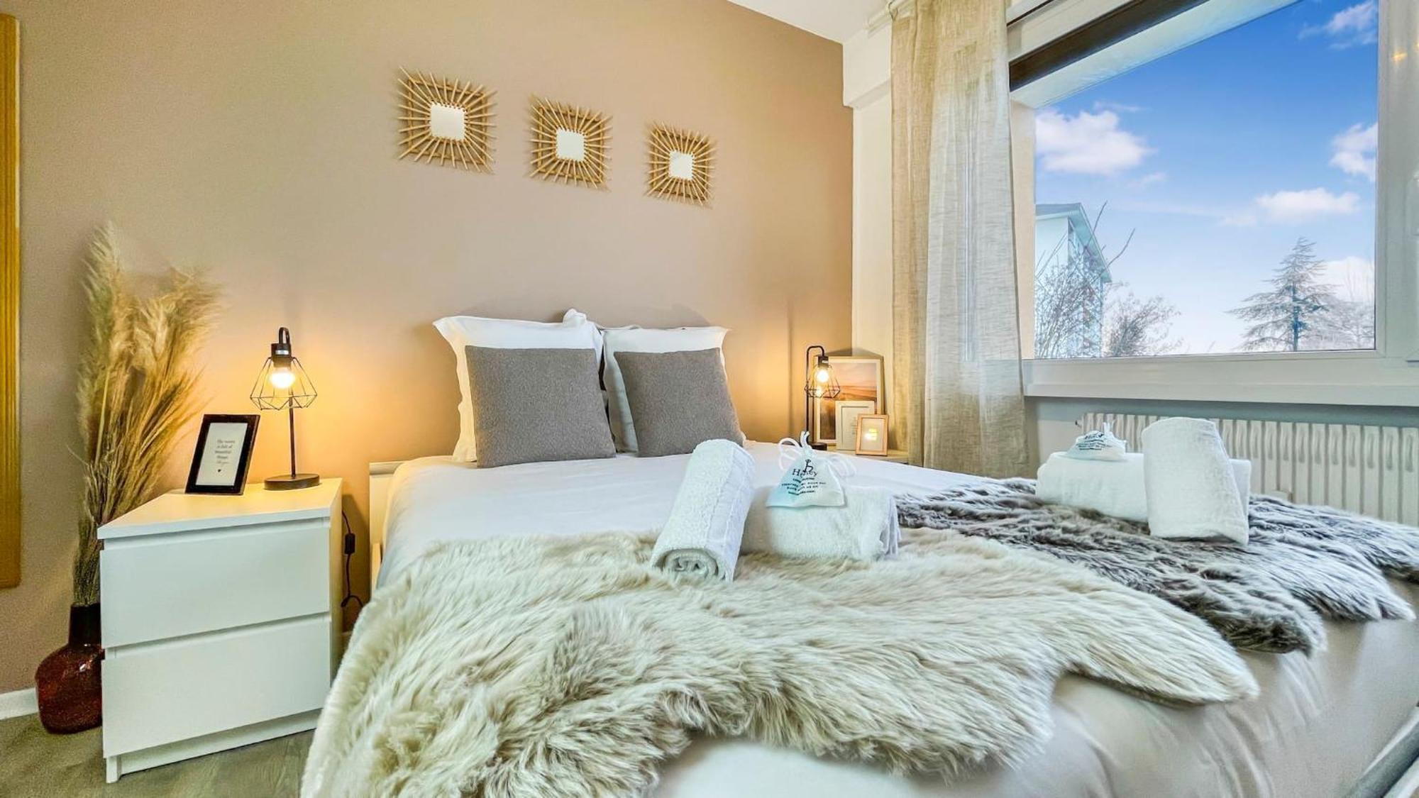 Homey La Coloc Mugi - Colocation Haut De Gamme - Chambres Privees - Balcon - Wifi Et Netflix - Proche Transports Commun アンヌマス エクステリア 写真